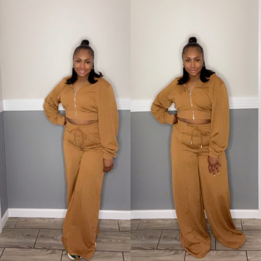 “CALM AND COZY” jogging set(cognac)